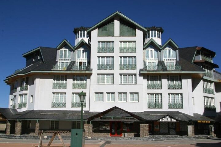 Apartamentos Plaza